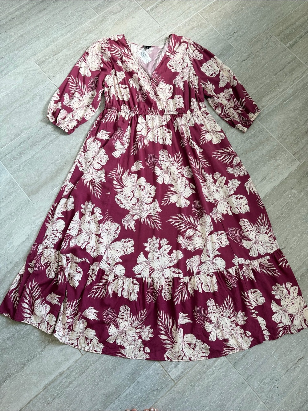 Torrid Maxi Dress 2X 18-20 NWT Maroon Tropical Floral Challis Tiered Pockets XXL - Picture 8 of 11